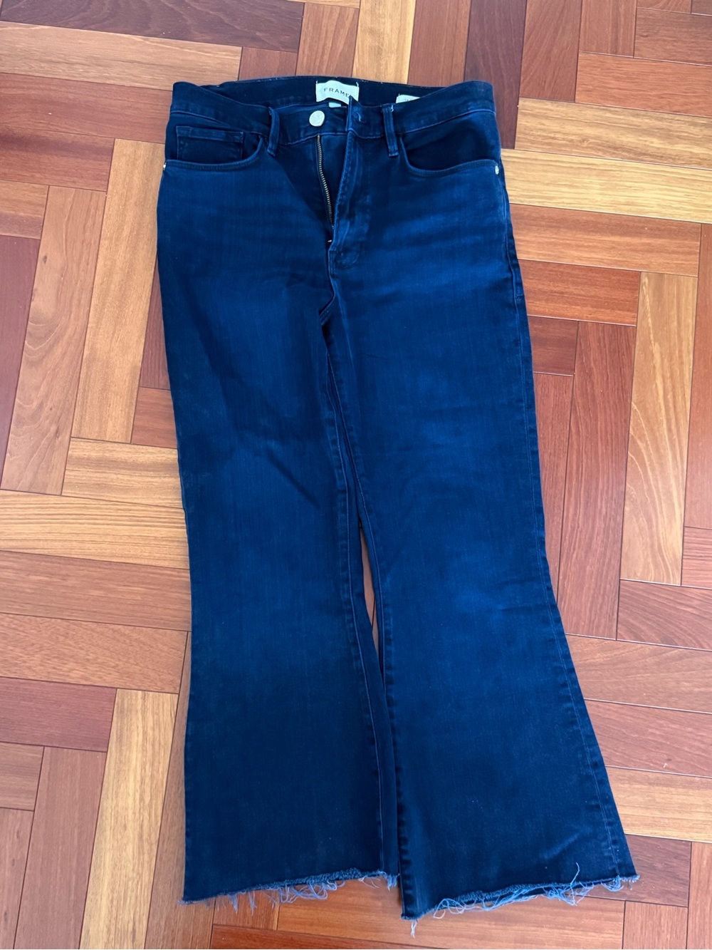 Frame Denim Deep Indigo Le Crop Flare Jeans
